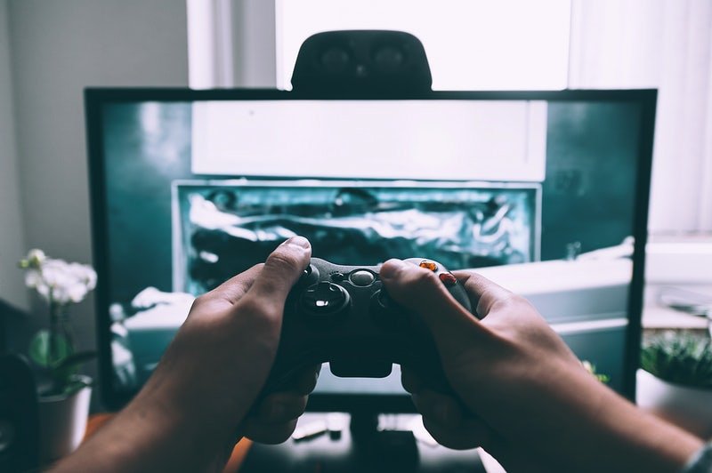 Why are Online Gaming Companies Embracing NFTs and Blockchain Gaming?